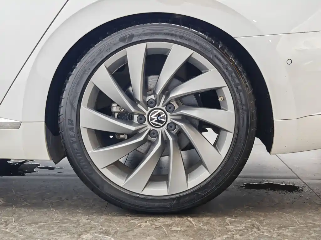 Volkswagen CC — миниатюра 9