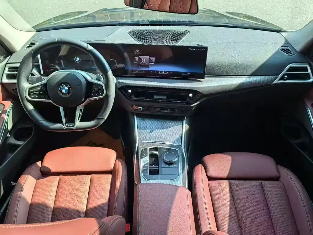 BMW 3 Series — миниатюра 5