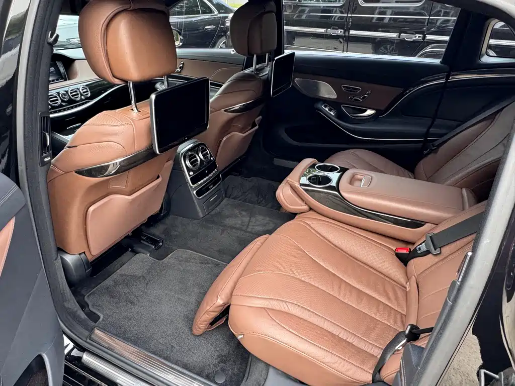 Mercedes-Benz S-Class — миниатюра 7
