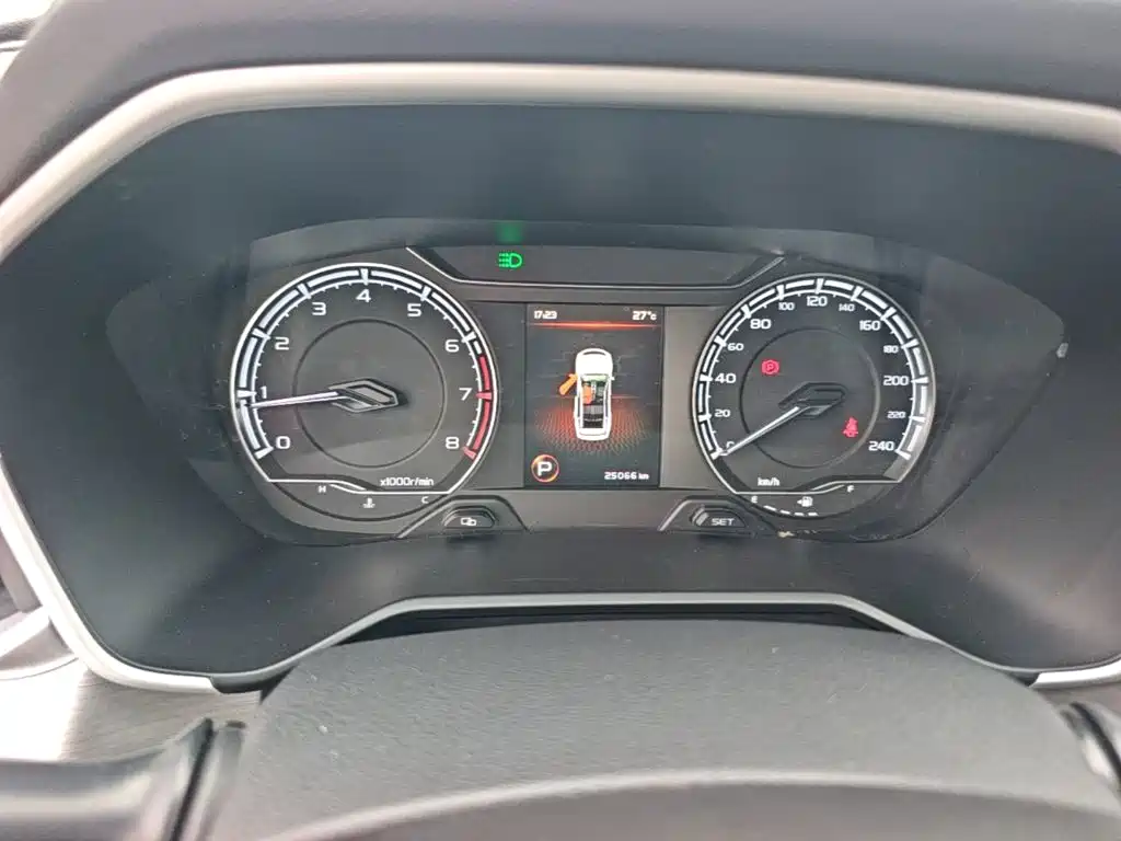 Geely Vision X6 — миниатюра 12