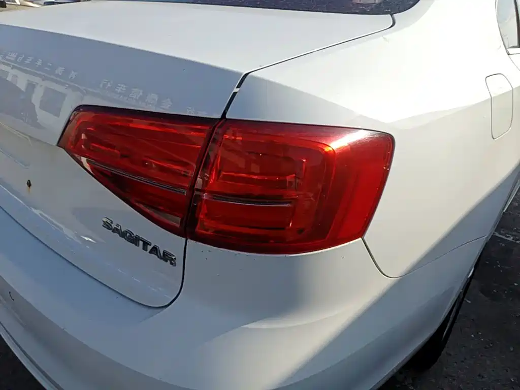 Volkswagen Sagitar — миниатюра 8