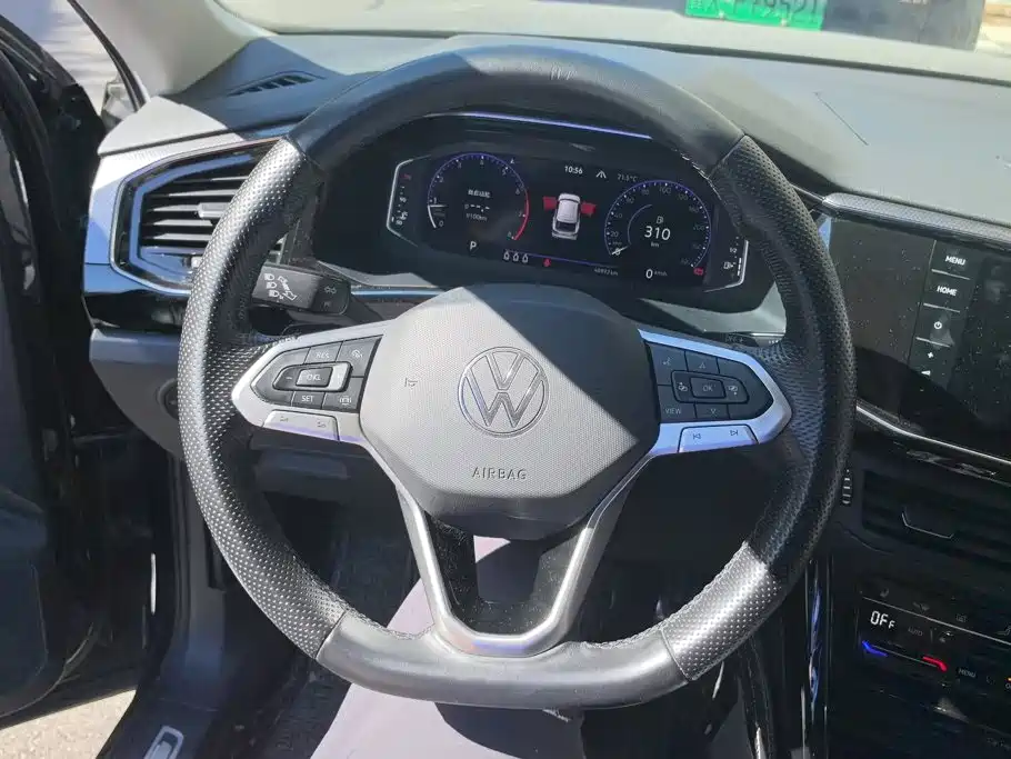 Volkswagen X — миниатюра 15