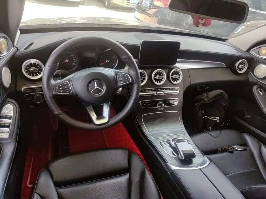 Mercedes-Benz C-Class — миниатюра 10