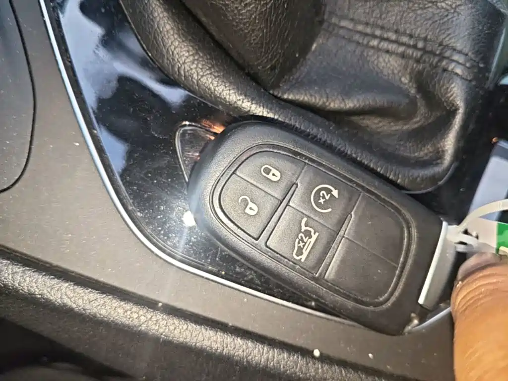 Jeep Cherokee — миниатюра 9