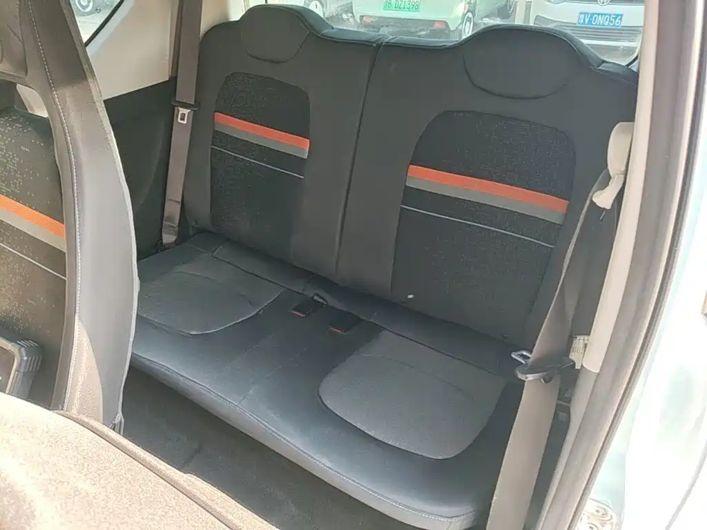 Wuling MINIEV — миниатюра 17