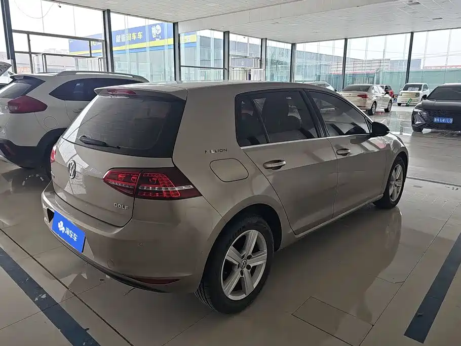 Volkswagen Golf — миниатюра 3