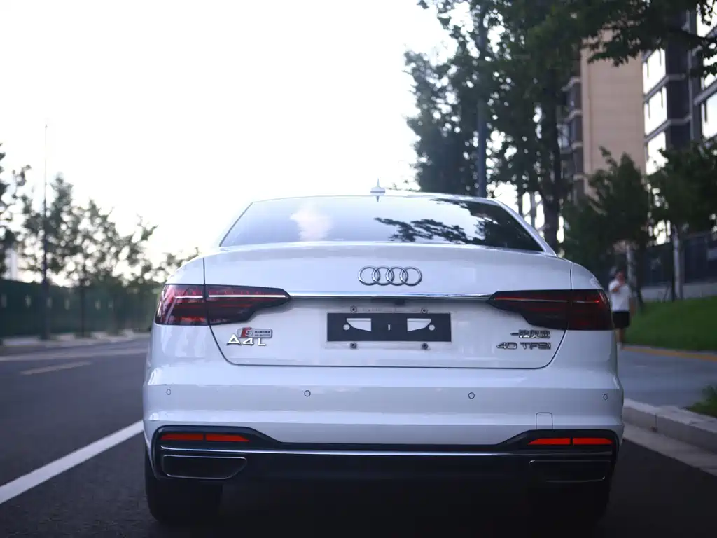 Audi A4L — миниатюра 6