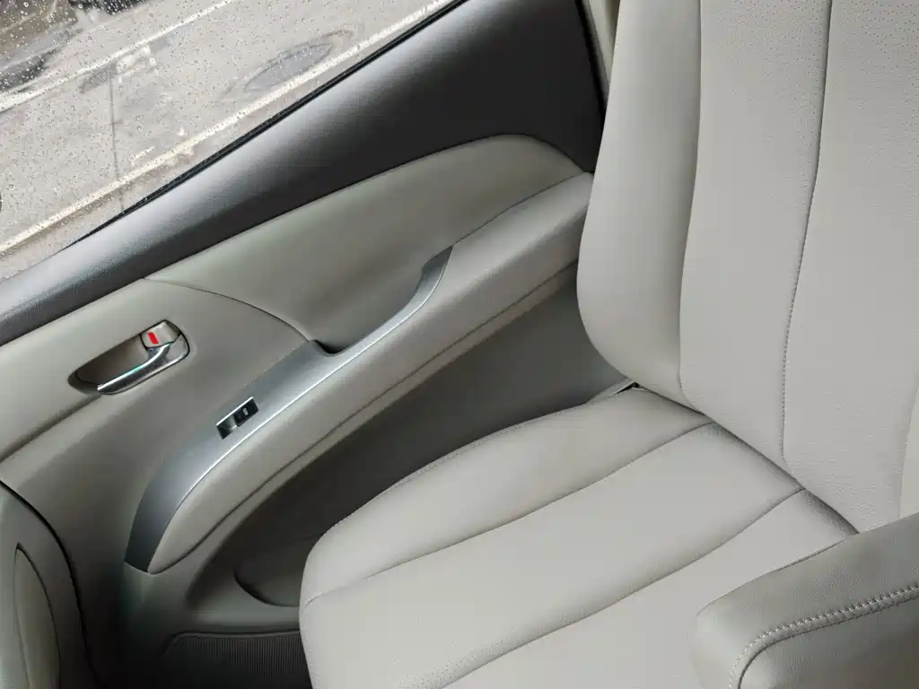 Toyota Previa 2006 2.4L 7 Luxury