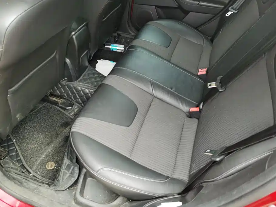 Ford Focus — миниатюра 11
