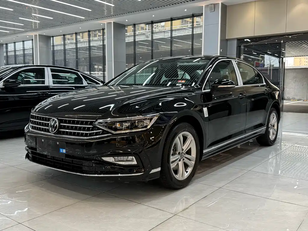 Volkswagen Magotan 2025 280TSI DSG Comfort