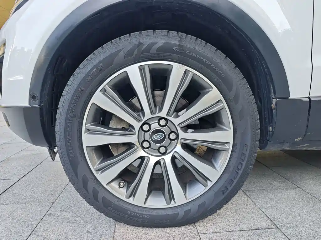 Land Rover Evoque — миниатюра 22