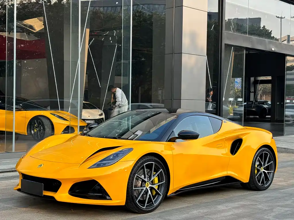 LOTUS SPORTS CAR EMIRA