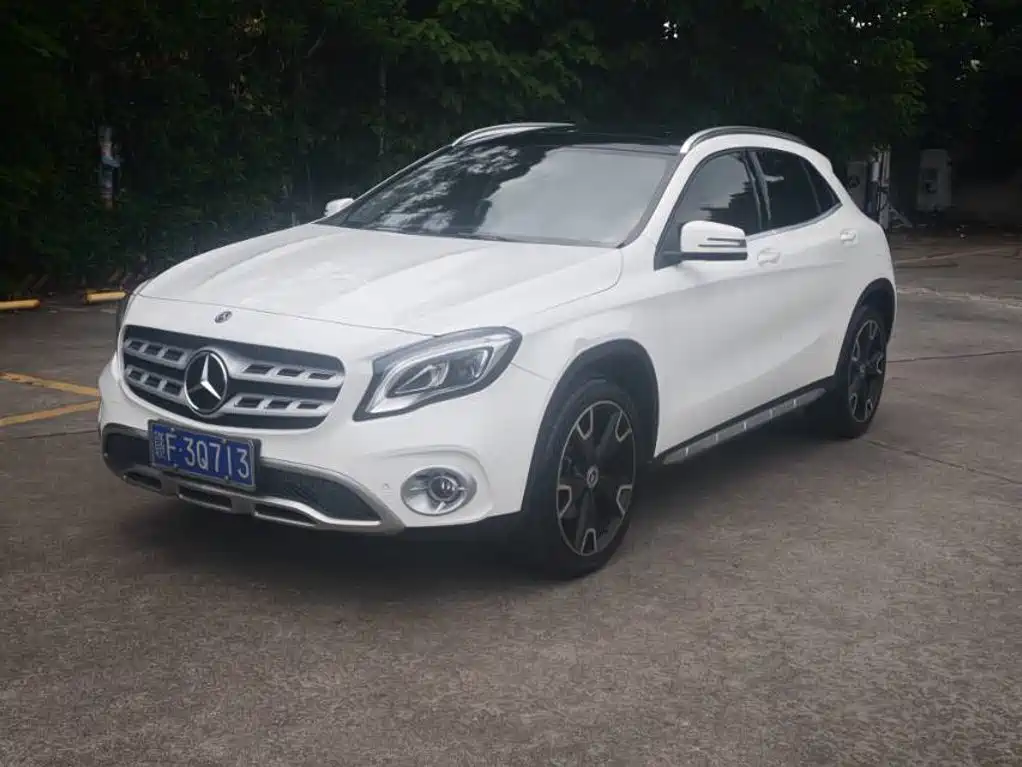 Mercedes-Benz GLA — миниатюра 2