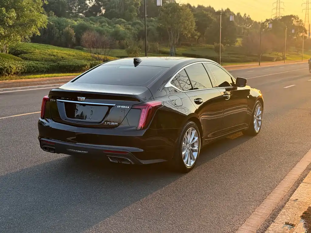 Cadillac CT5 — миниатюра 7