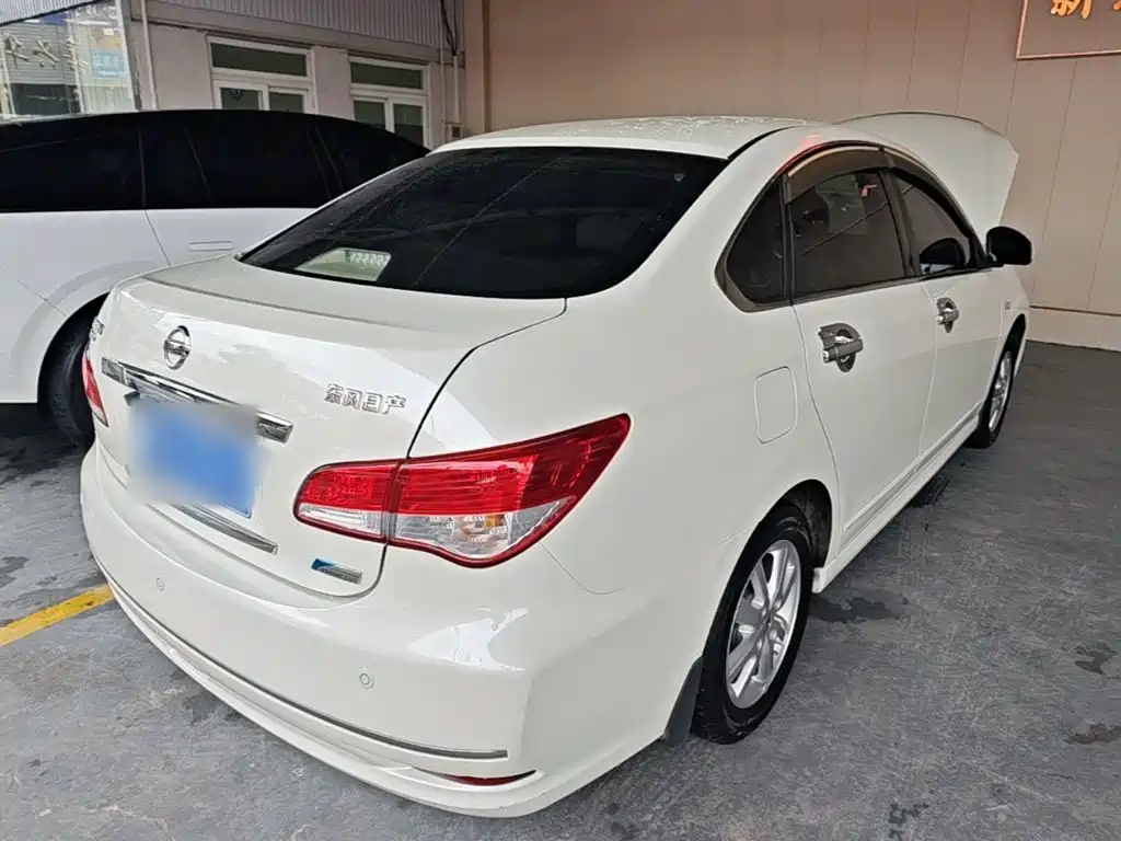 Nissan Sylphy — миниатюра 7