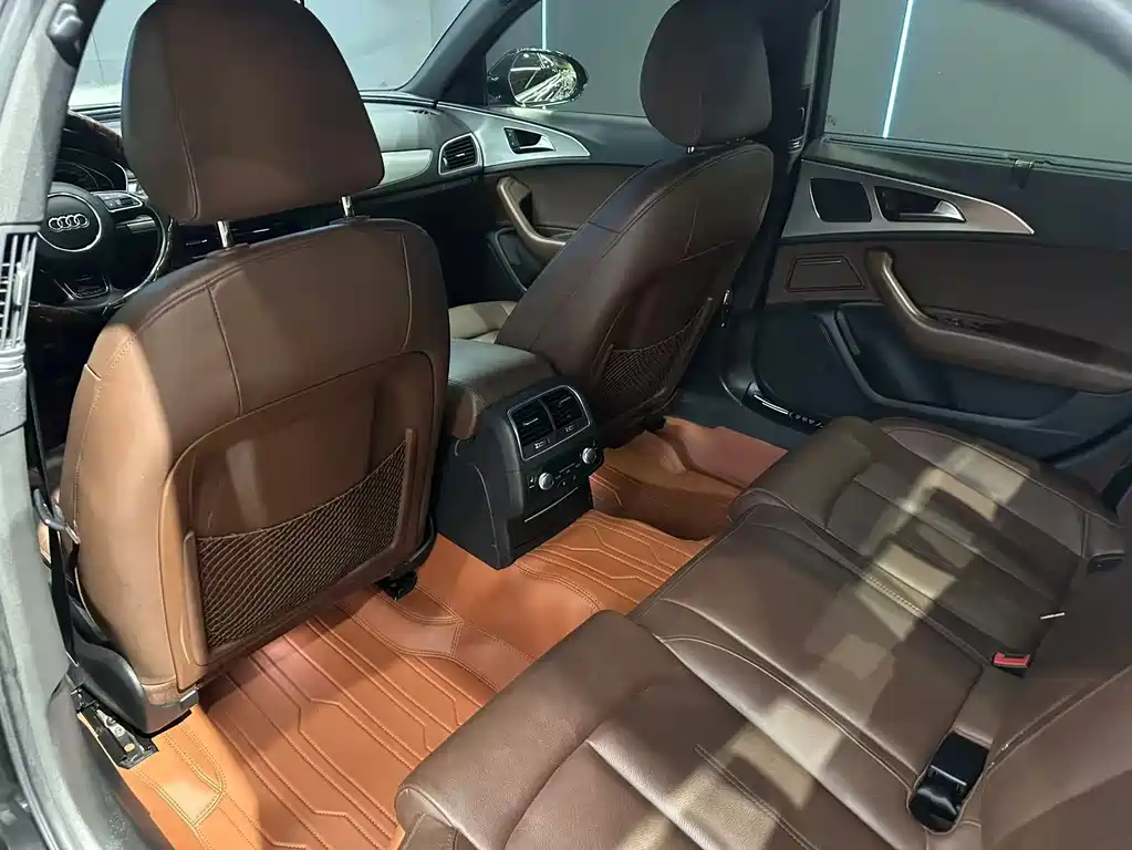Audi A6L — миниатюра 10