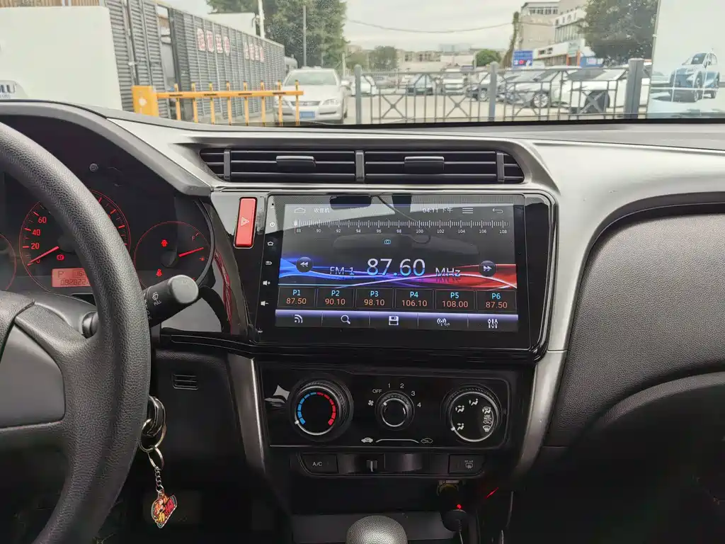 Honda City — миниатюра 10