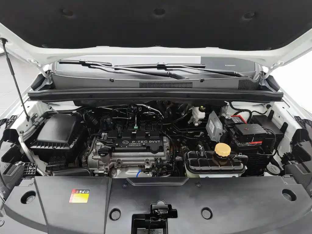 Wuling Jiachen — миниатюра 6