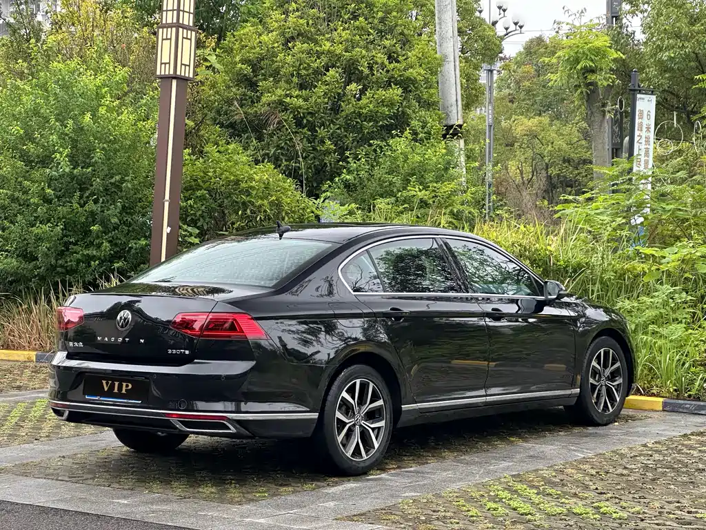 Volkswagen Magotan — миниатюра 4