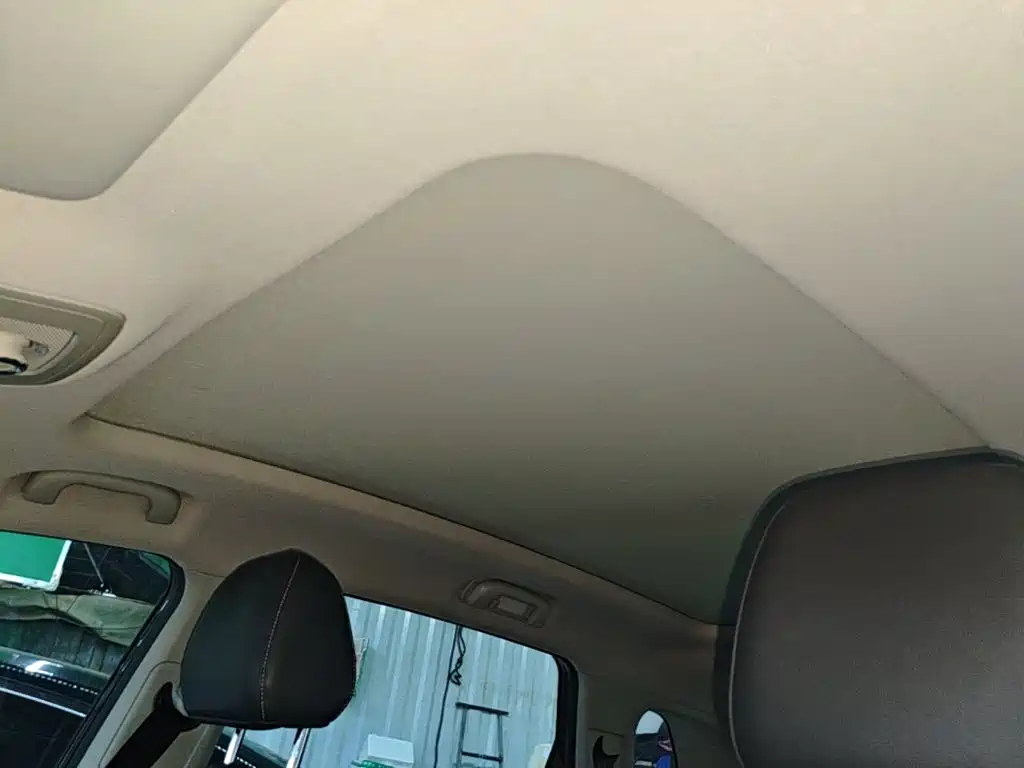 Roewe RX5 New Energy — миниатюра 18