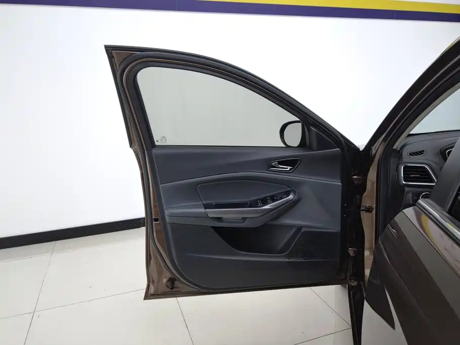 Ford Escort — миниатюра 7
