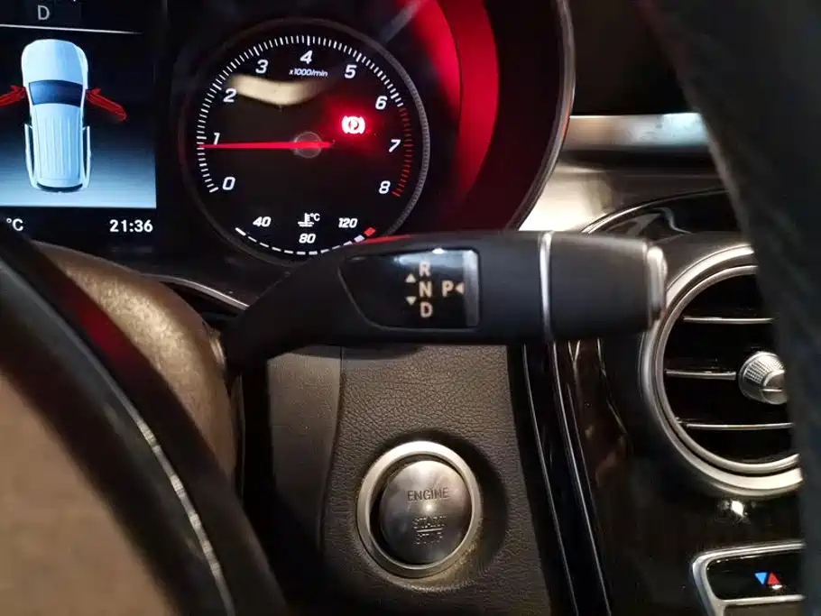 Mercedes-Benz GLC — миниатюра 16