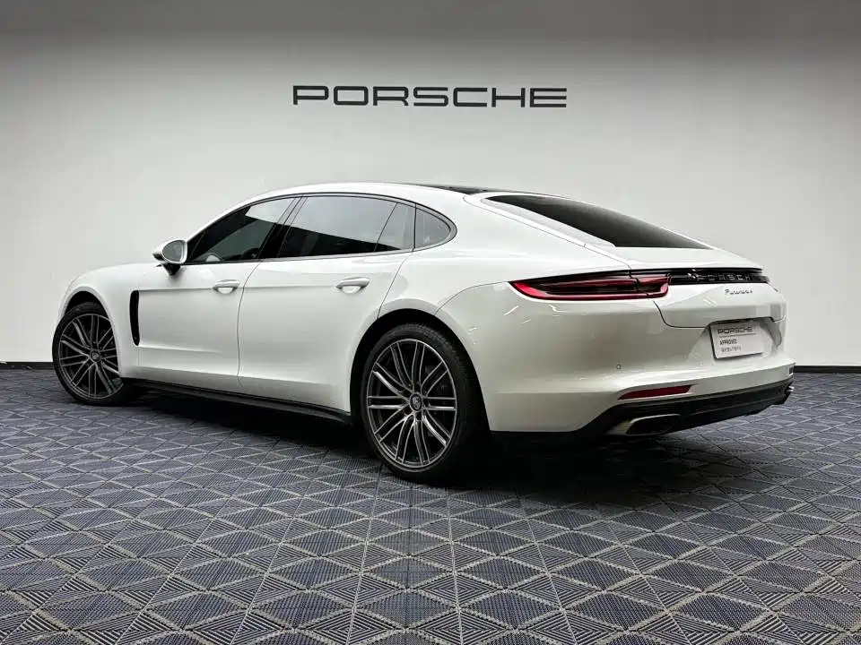 Porsche Panamera 2019 Panamera 4 Executive Long Wheelbase 2.9T