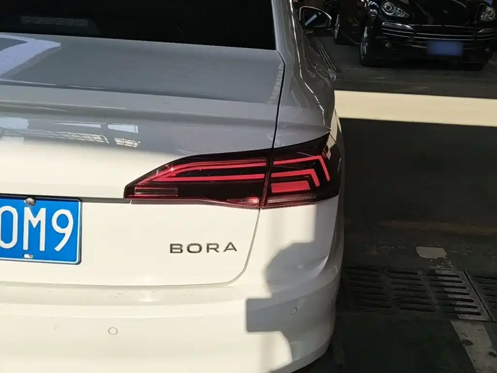 Volkswagen Bora 2021 1.5L AT Fashion Smart Connect