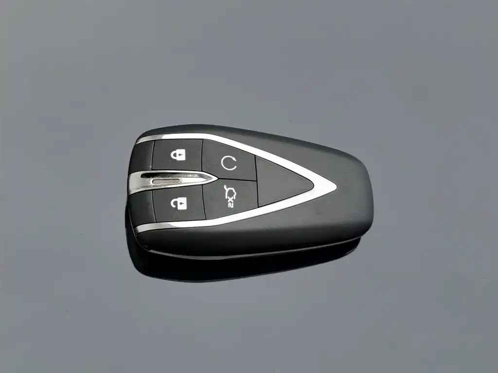 CHANGAN UNI V SMART IDD