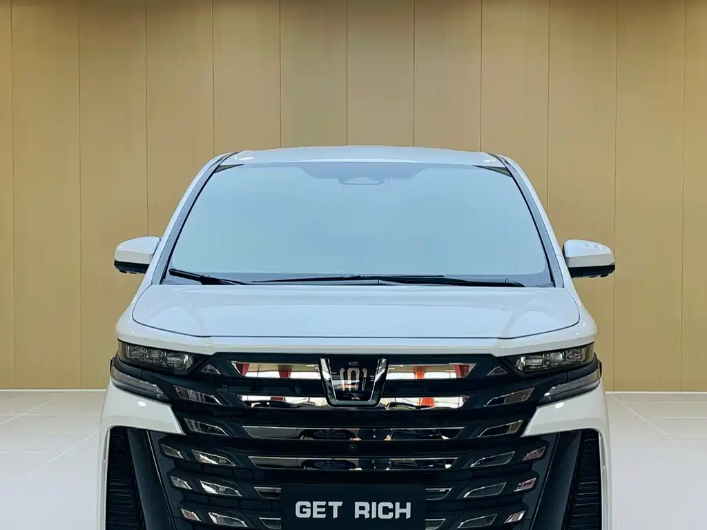 Toyota Vellfire 2024 2.5L