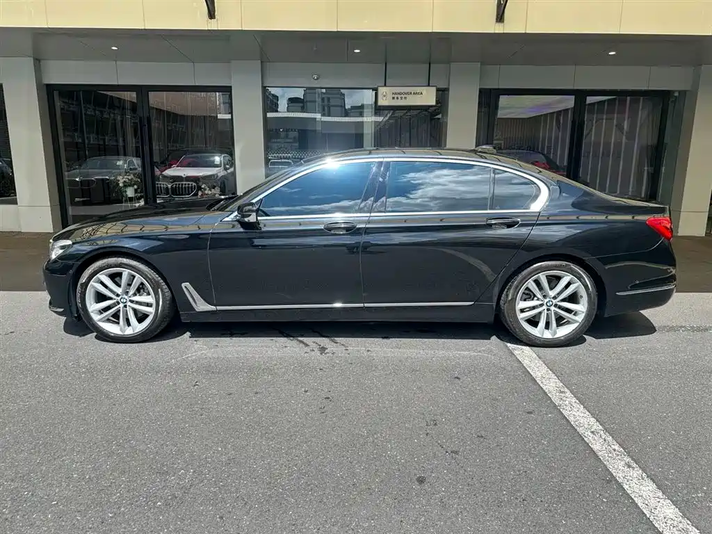 BMW 7 Series 7 2018 730Li Premium