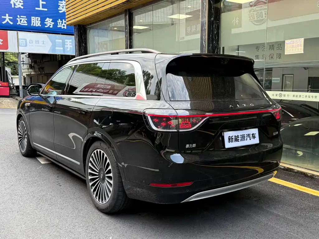 AITO Wenjie AITO M9 — миниатюра 4