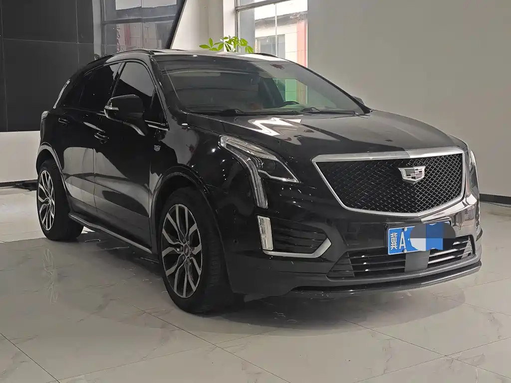 Cadillac XT5 — миниатюра 3