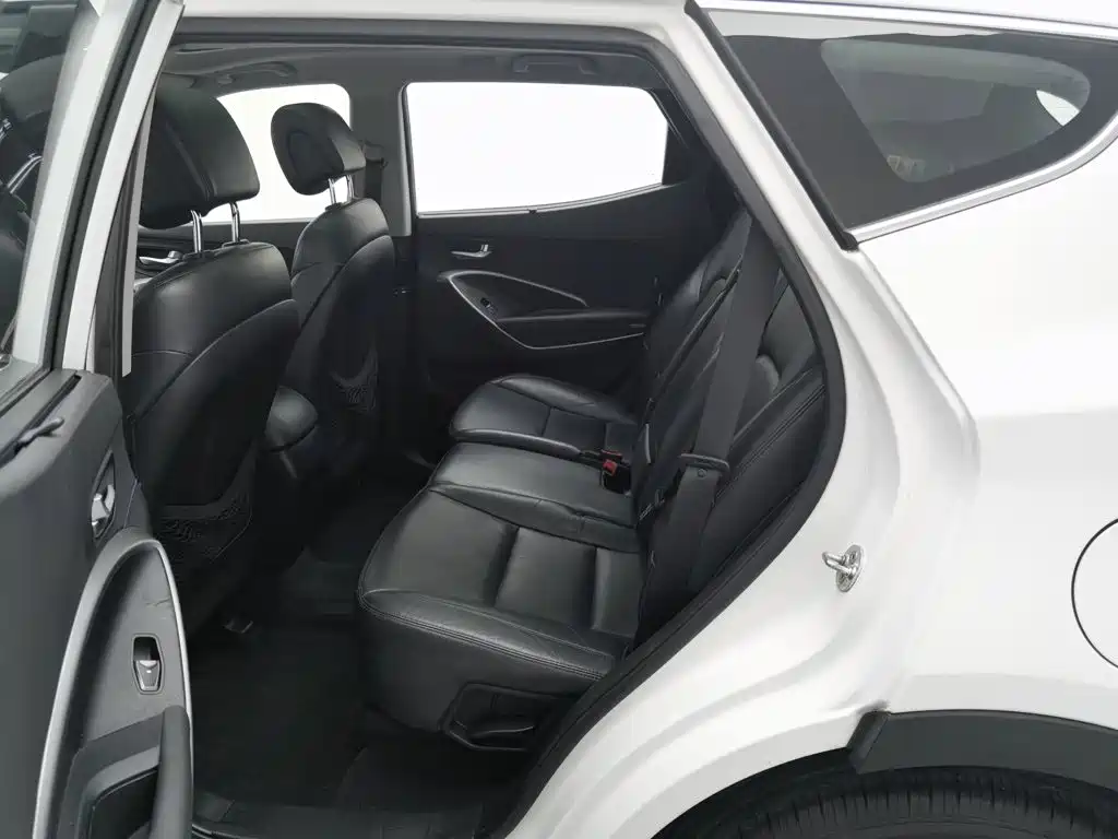 Hyundai Santa Fe — миниатюра 15