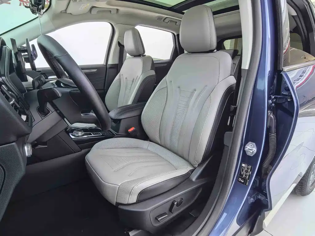 Ford Escape — миниатюра 19