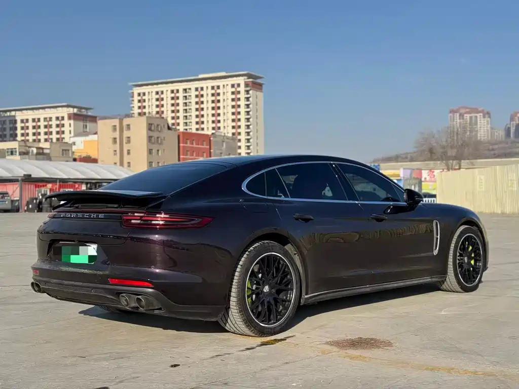 PORSCHE PANAMERA NEW ENERGY