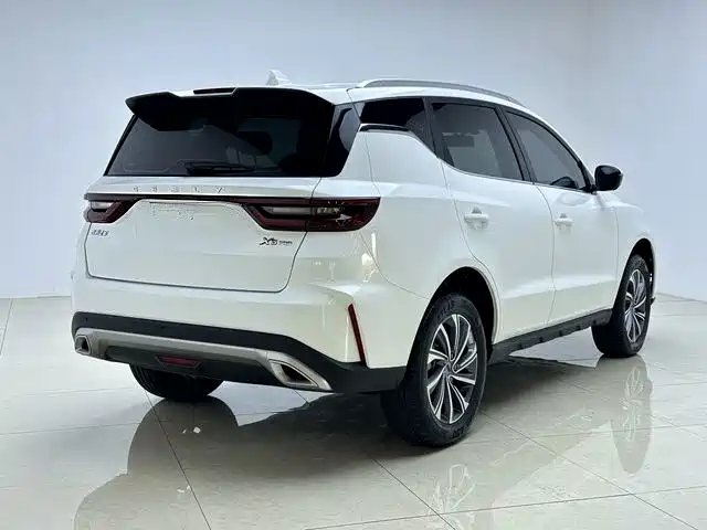 Geely Vision X6 — миниатюра 7