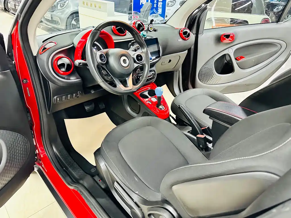 Smart fortwo 1.0L 52 kW Hardtop Passion Edition, фото 15