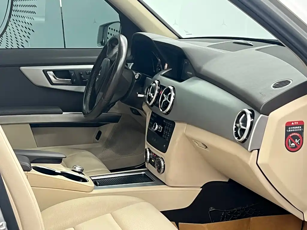 Mercedes-Benz GLK-Class — миниатюра 6