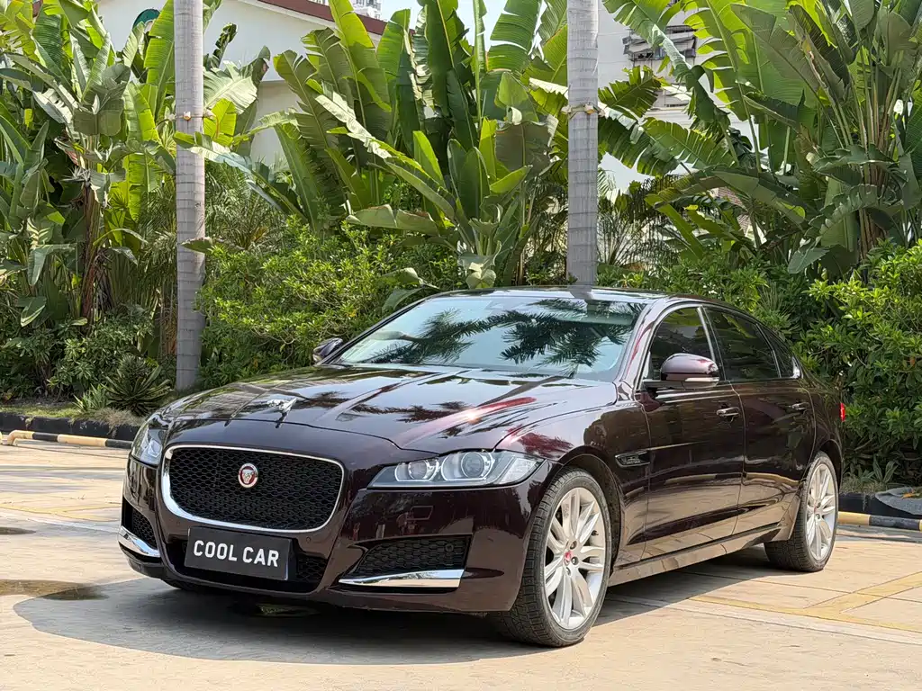 Jaguar XFL 2021