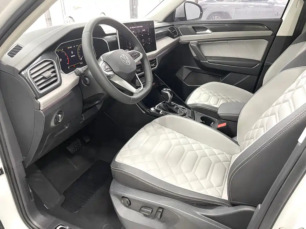 Volkswagen Tayron 2023 280TSI Luxury Plus