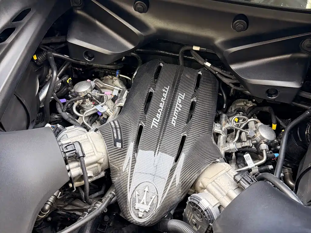 Maserati MC20 2023 3.0T Standard