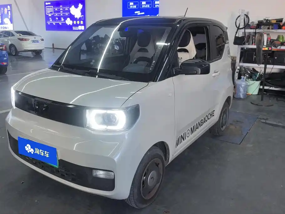 Wuling MINIEV
