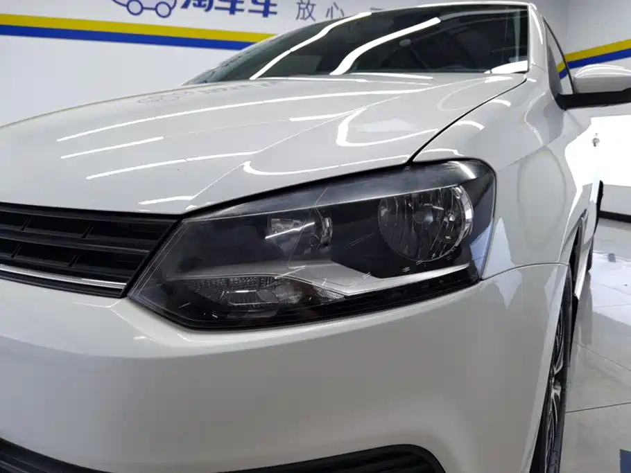 Volkswagen Polo — миниатюра 5