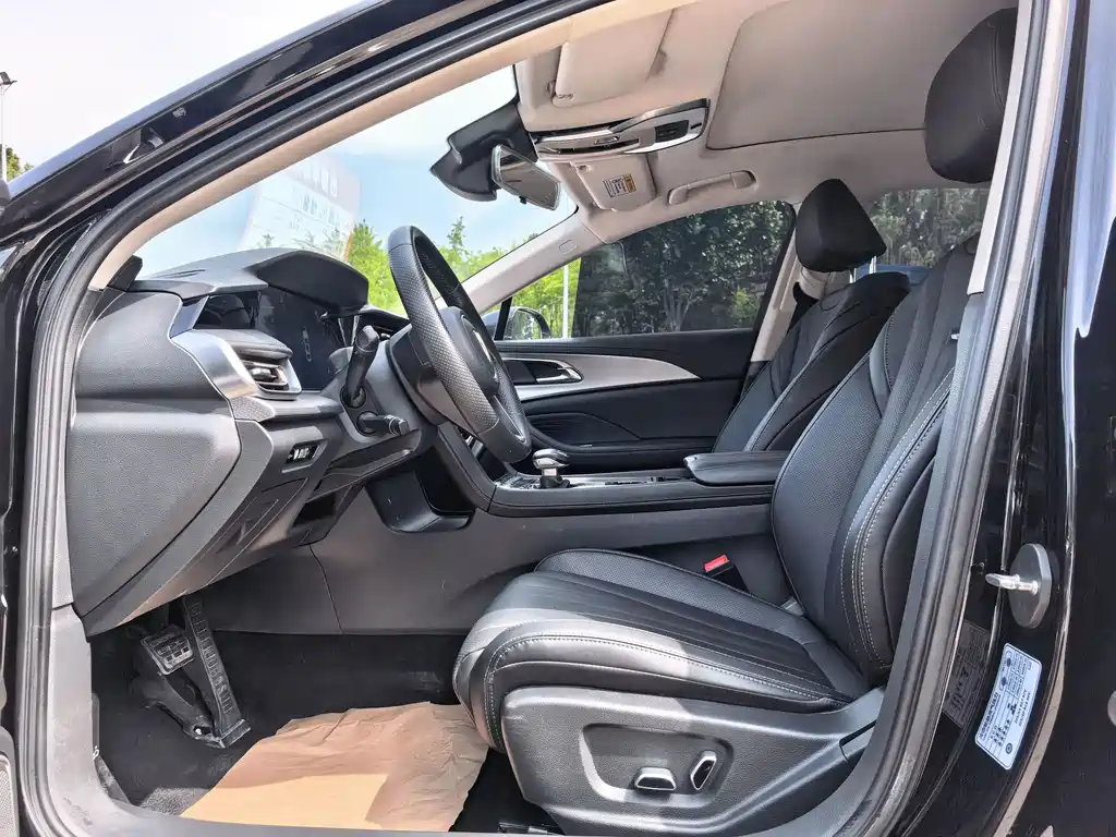 Hongqi H5 2024 1.5T DCT
