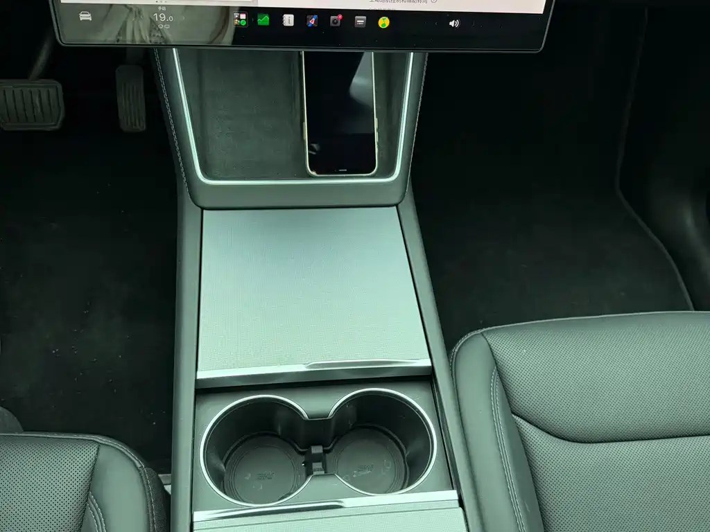 Tesla Model Y — фотографии объявления, Фото 13