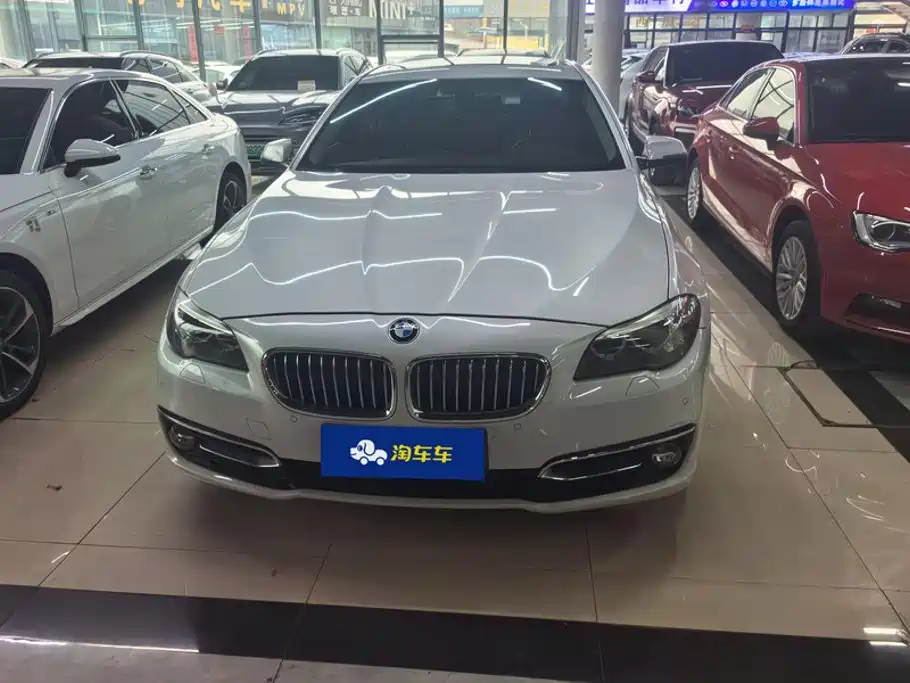 BMW 5 Series — миниатюра 2