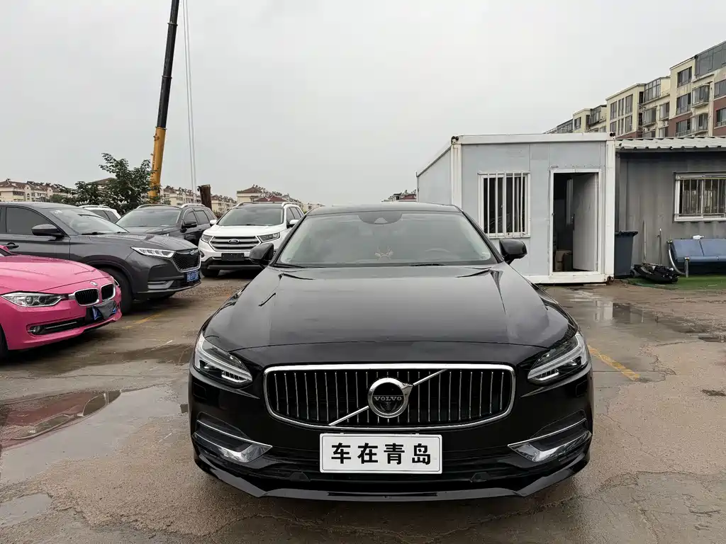 Volvo S90 — миниатюра 2