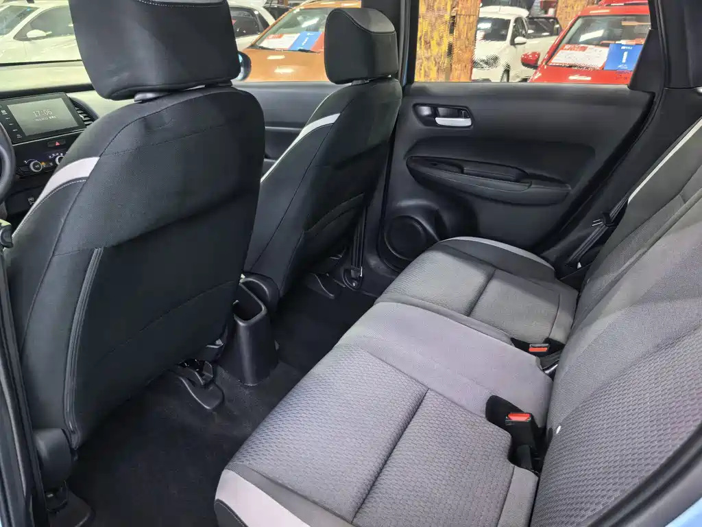 Honda Fit — миниатюра 4
