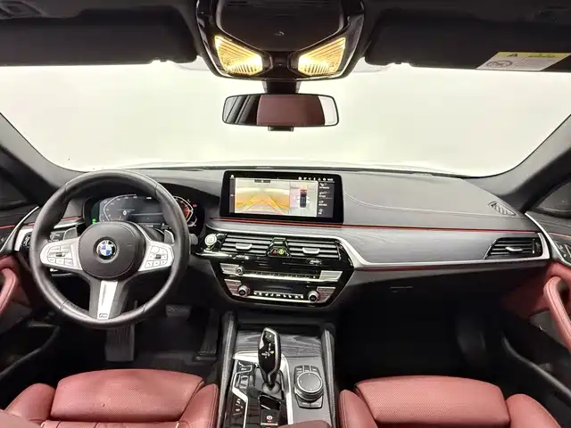 BMW 5 Series — миниатюра 4
